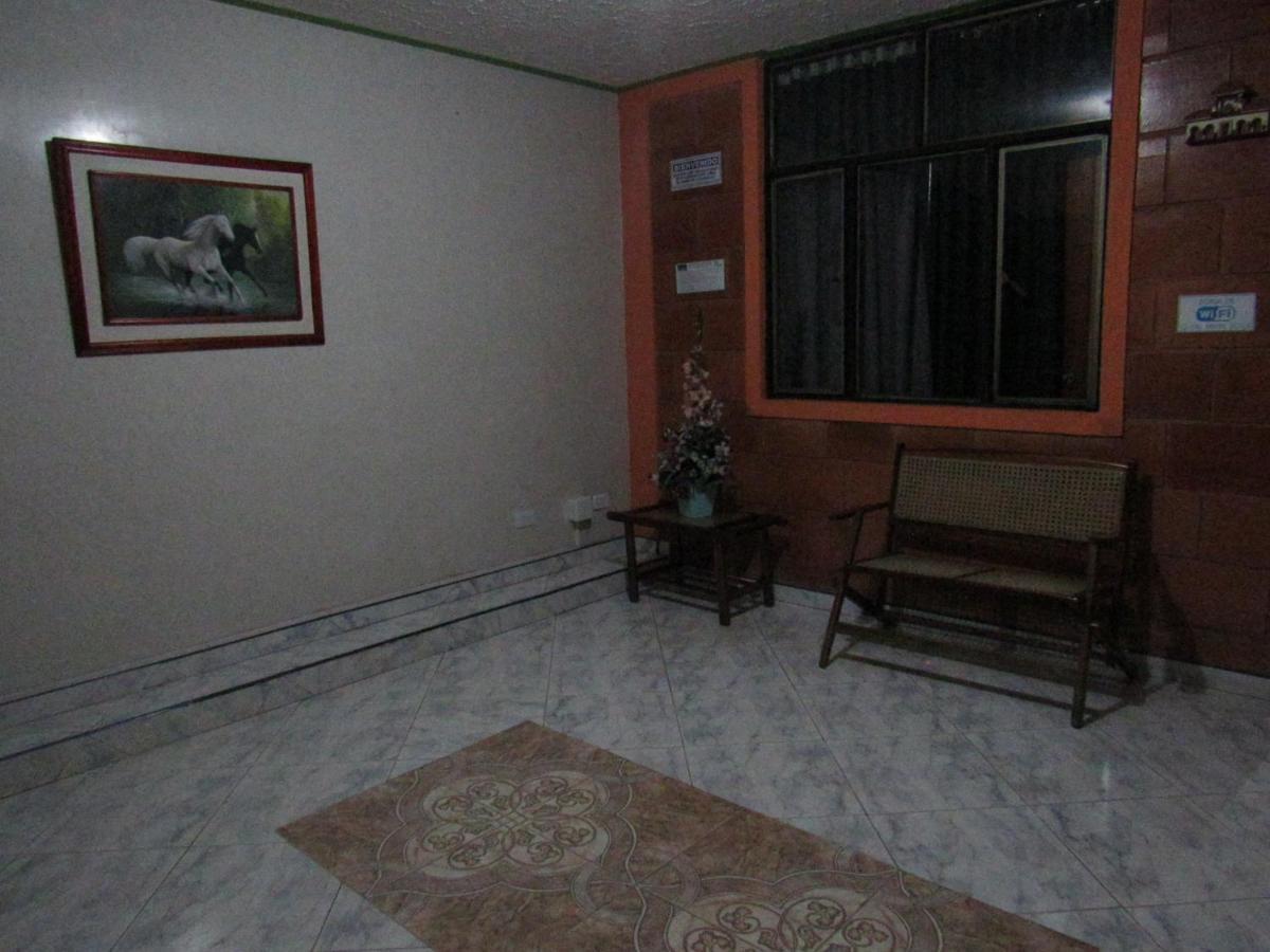 Hotel Ciudad Dulce 모니키라 외부 사진