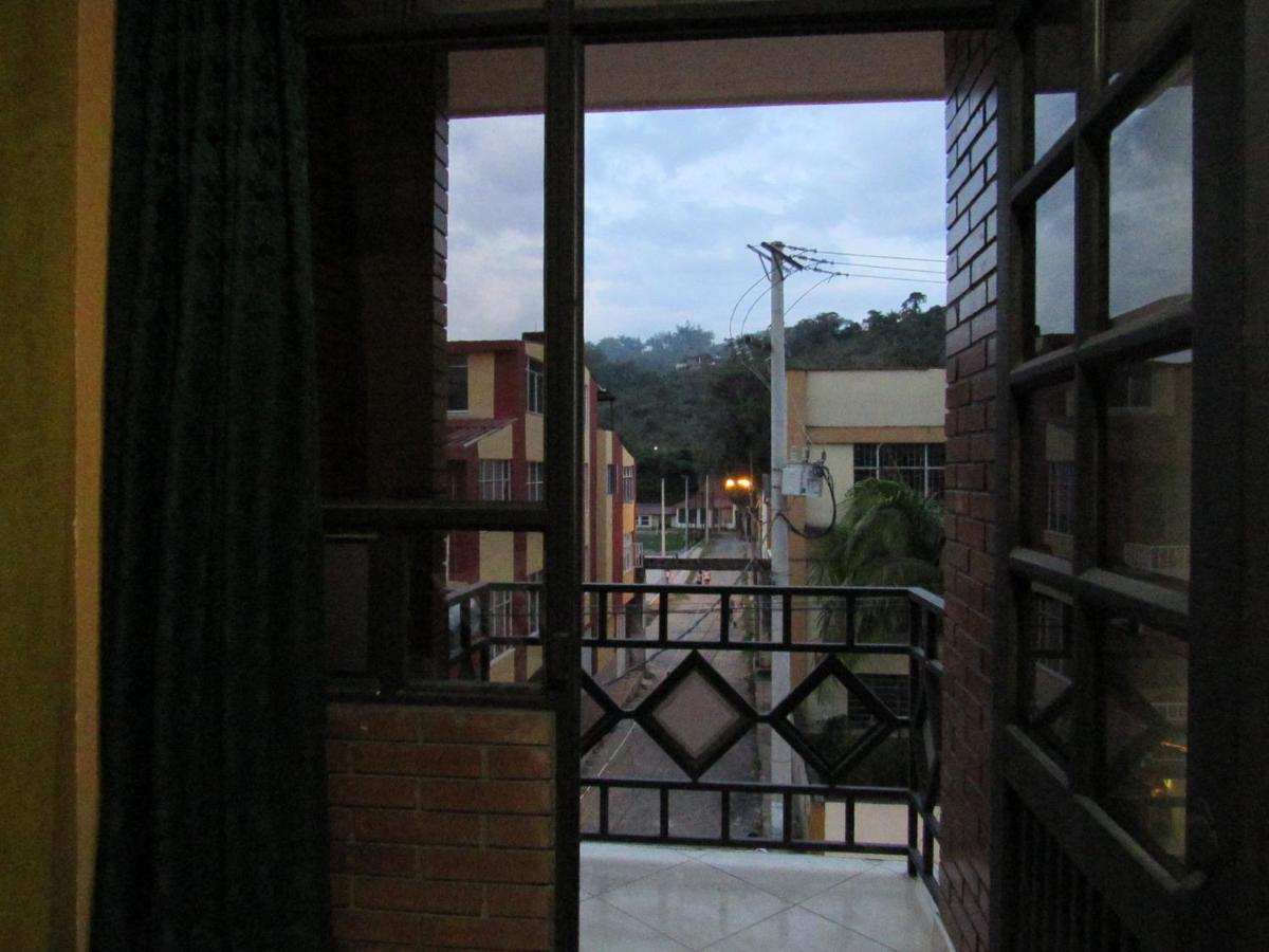 Hotel Ciudad Dulce 모니키라 외부 사진