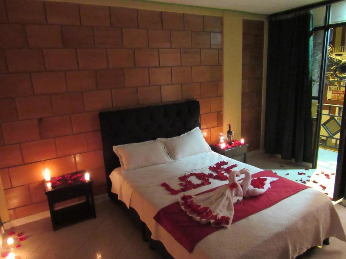 Hotel Ciudad Dulce 모니키라 외부 사진