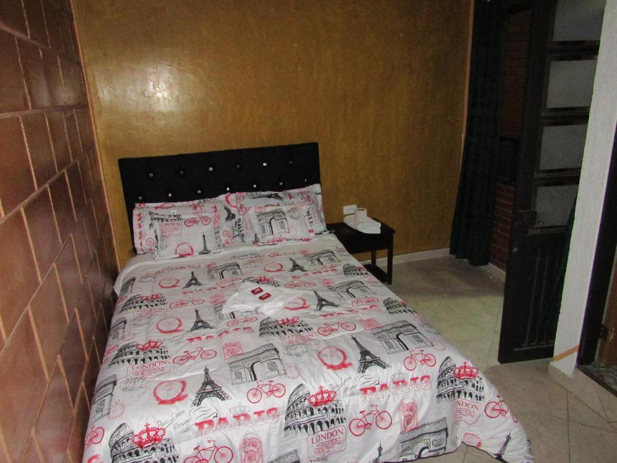 Hotel Ciudad Dulce 모니키라 외부 사진