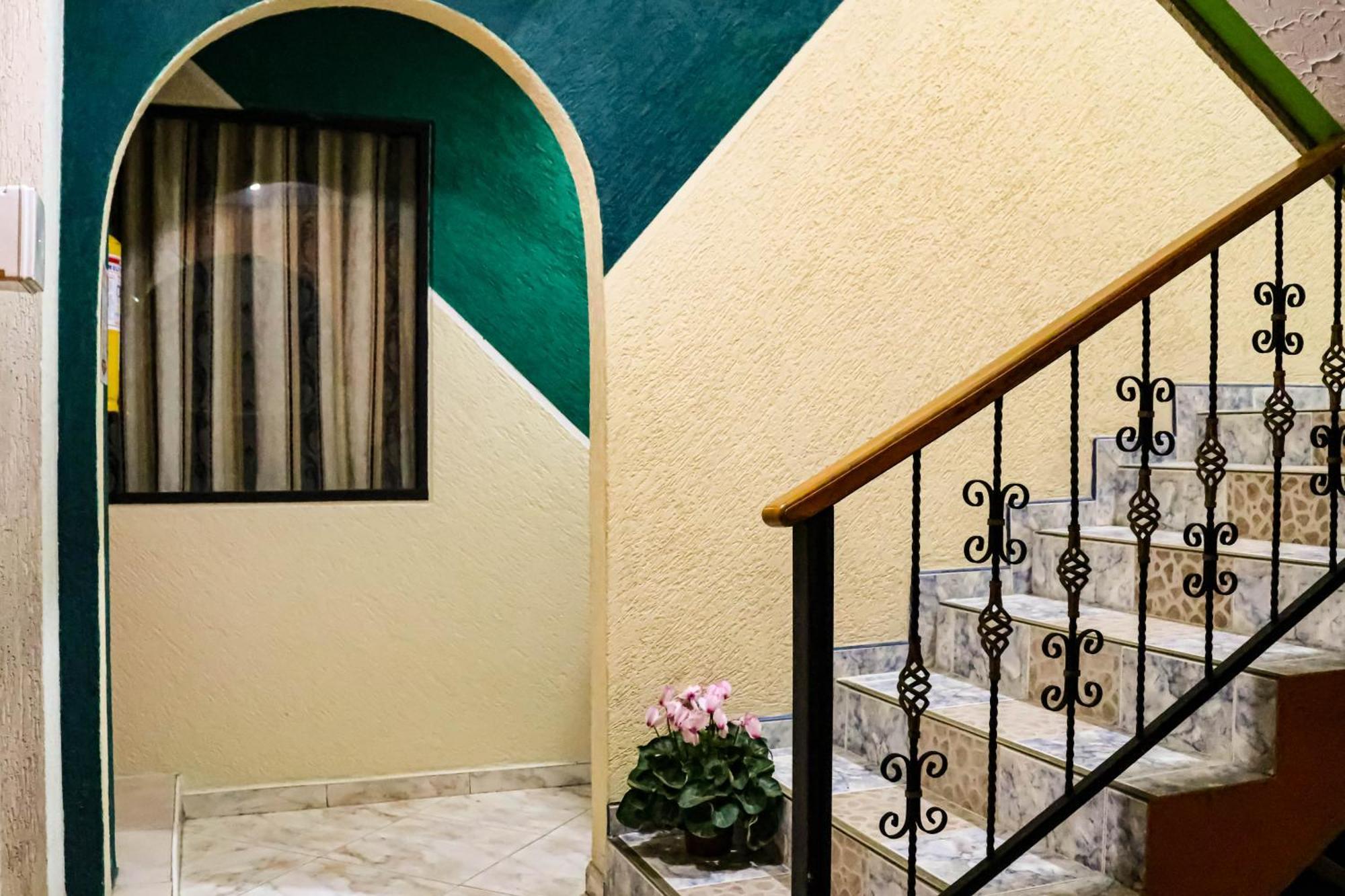 Hotel Ciudad Dulce 모니키라 외부 사진