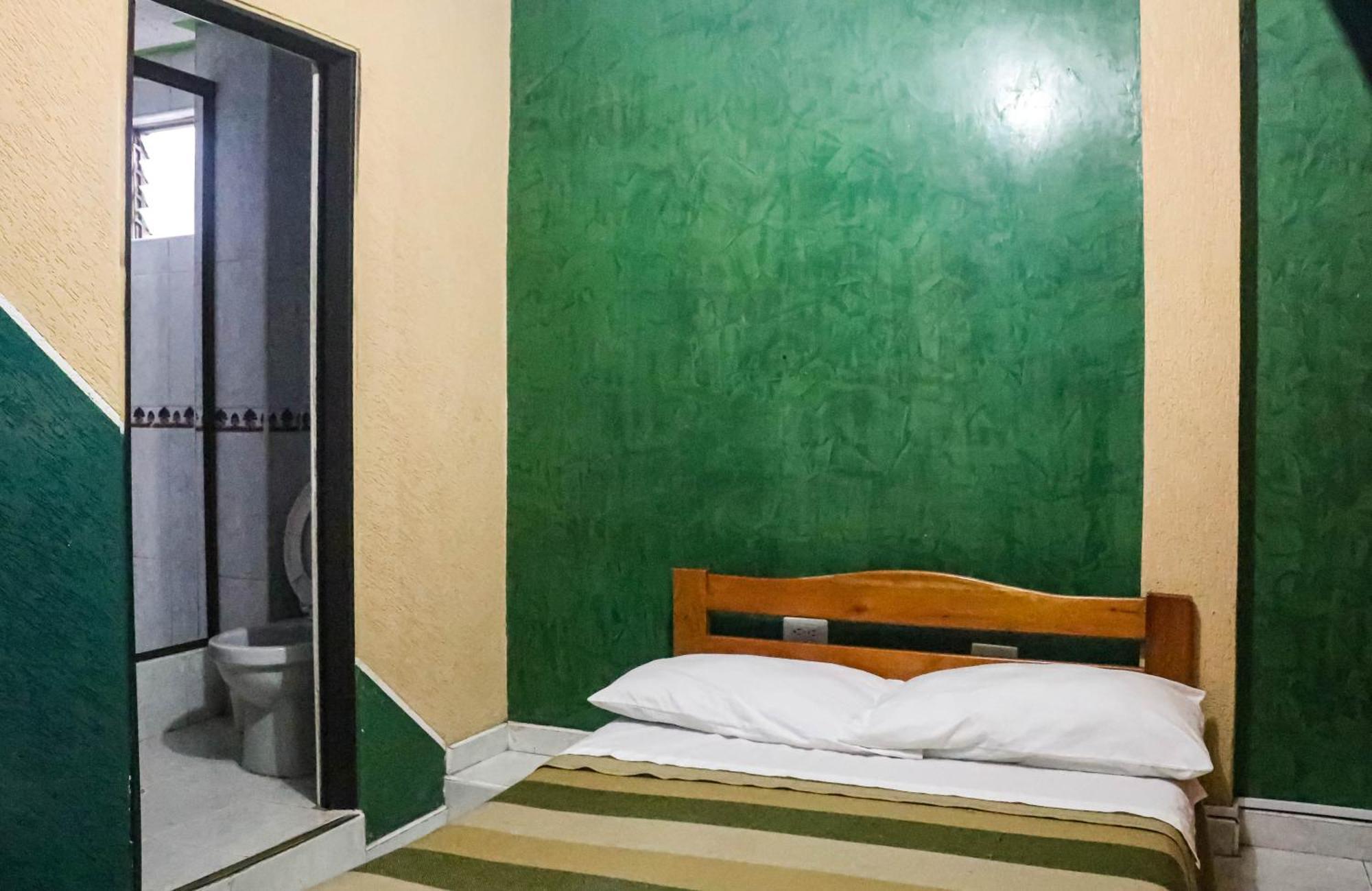 Hotel Ciudad Dulce 모니키라 외부 사진