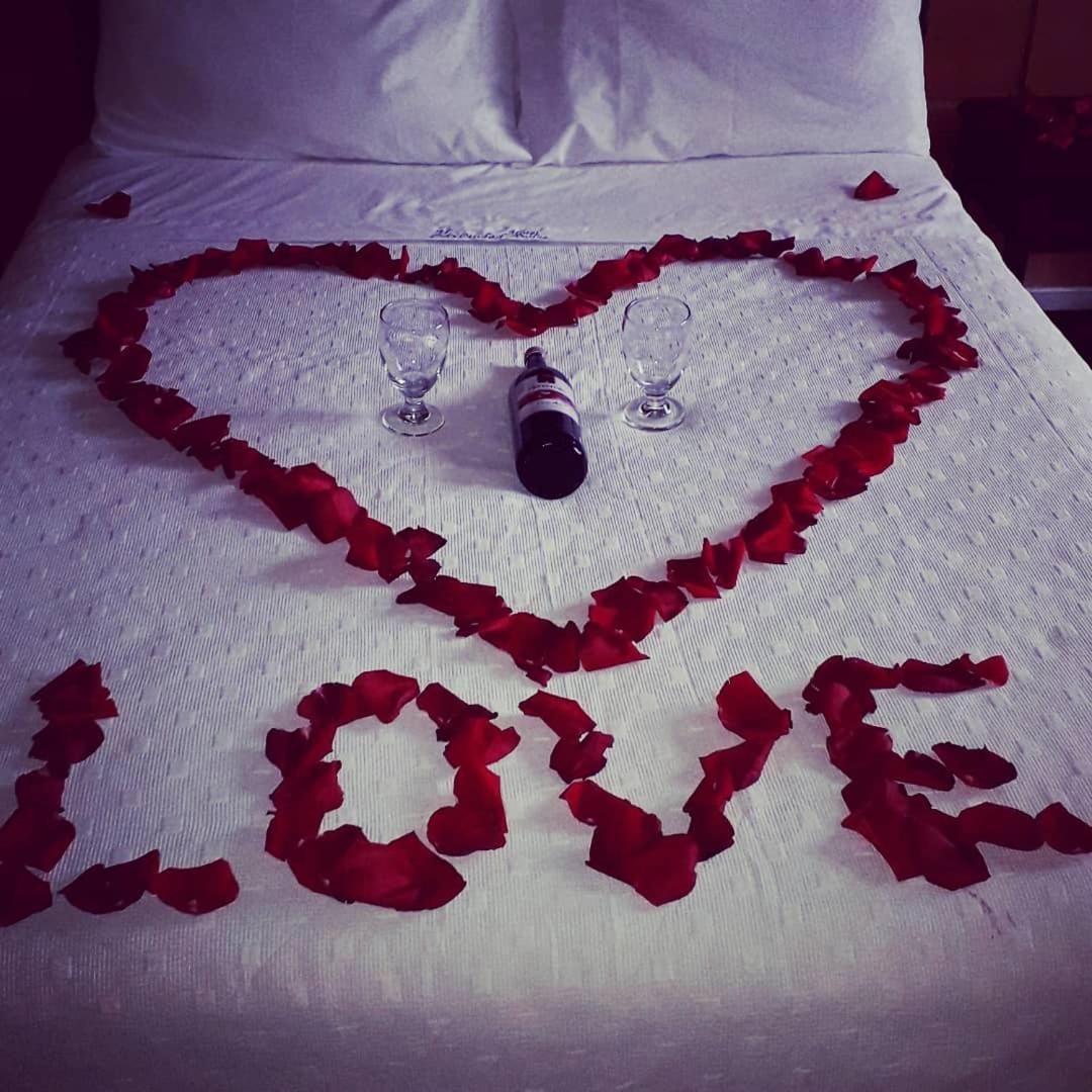 Hotel Ciudad Dulce 모니키라 외부 사진